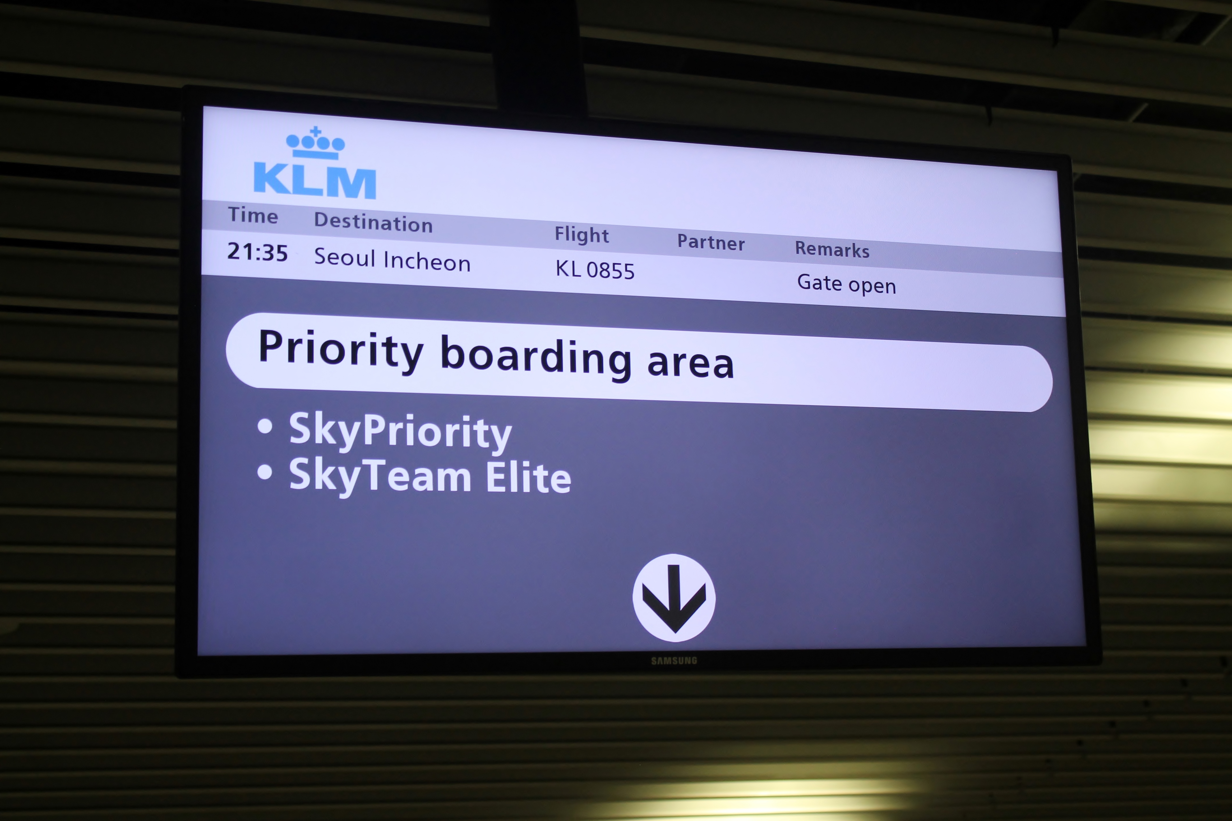 Review: KLM World Class Amsterdam-Seoul MorePremium.com