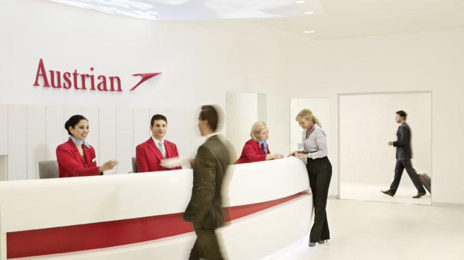 Austrian Airlines lounge at Vienna Schwechat reception desk