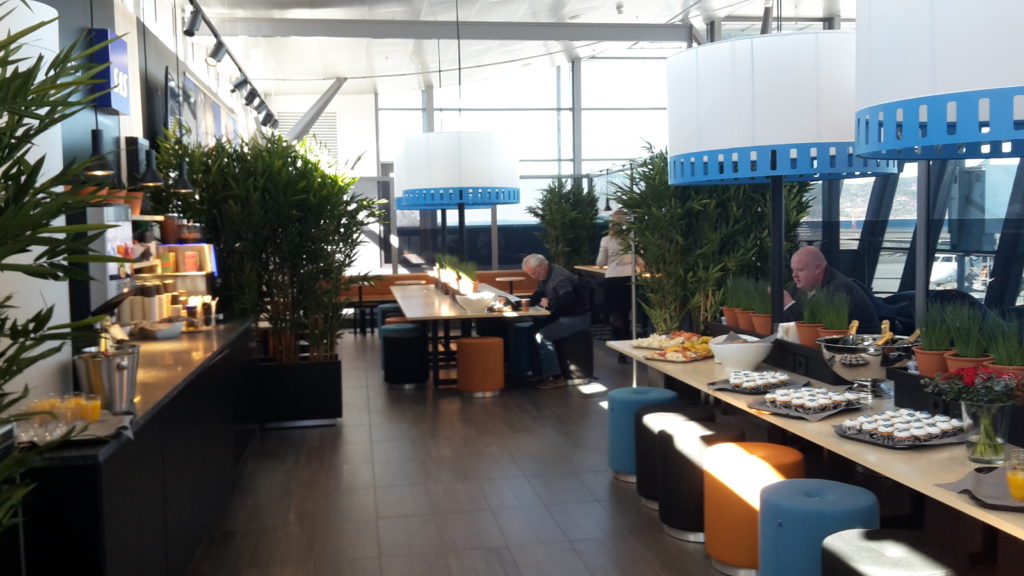 SAS cafe lounge Trondheim Vaernes