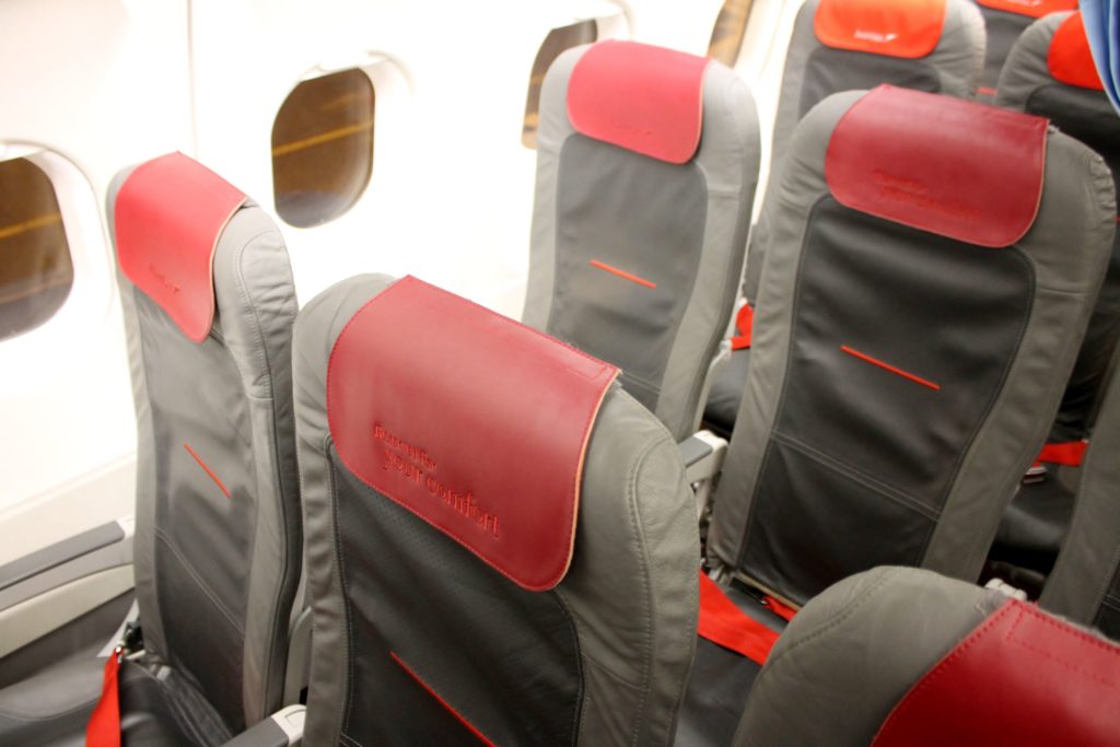 Austrian Airlines Business Class Munich-Vienna seat and cabin