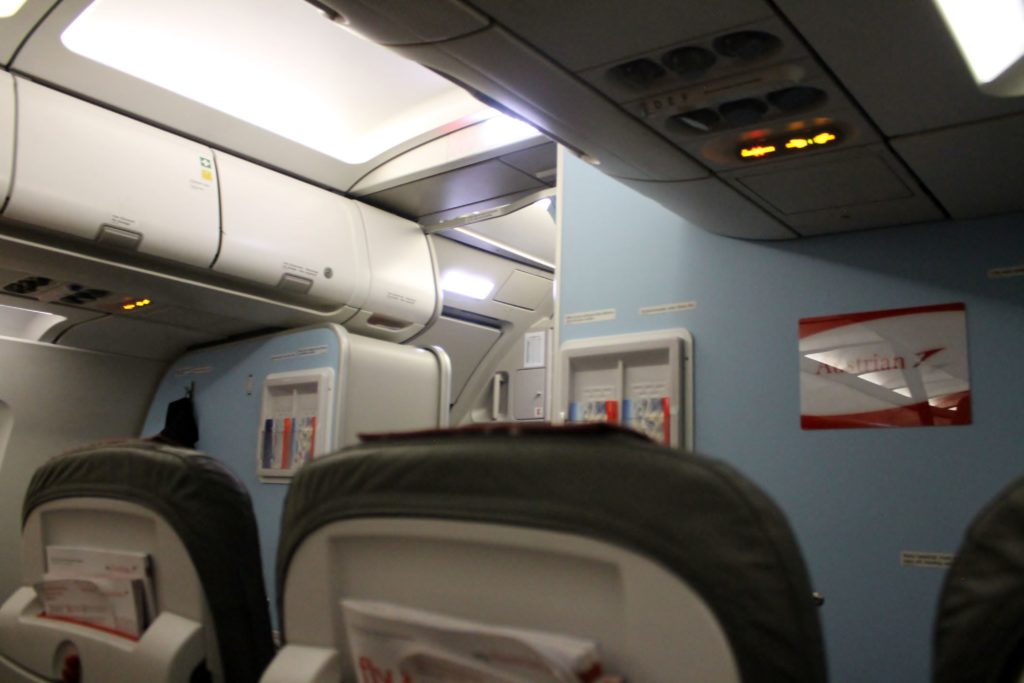 Austrian Airlines Business Class Munich-Vienna cabin