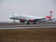 Austr§ian Airlines Embraer 195 landing