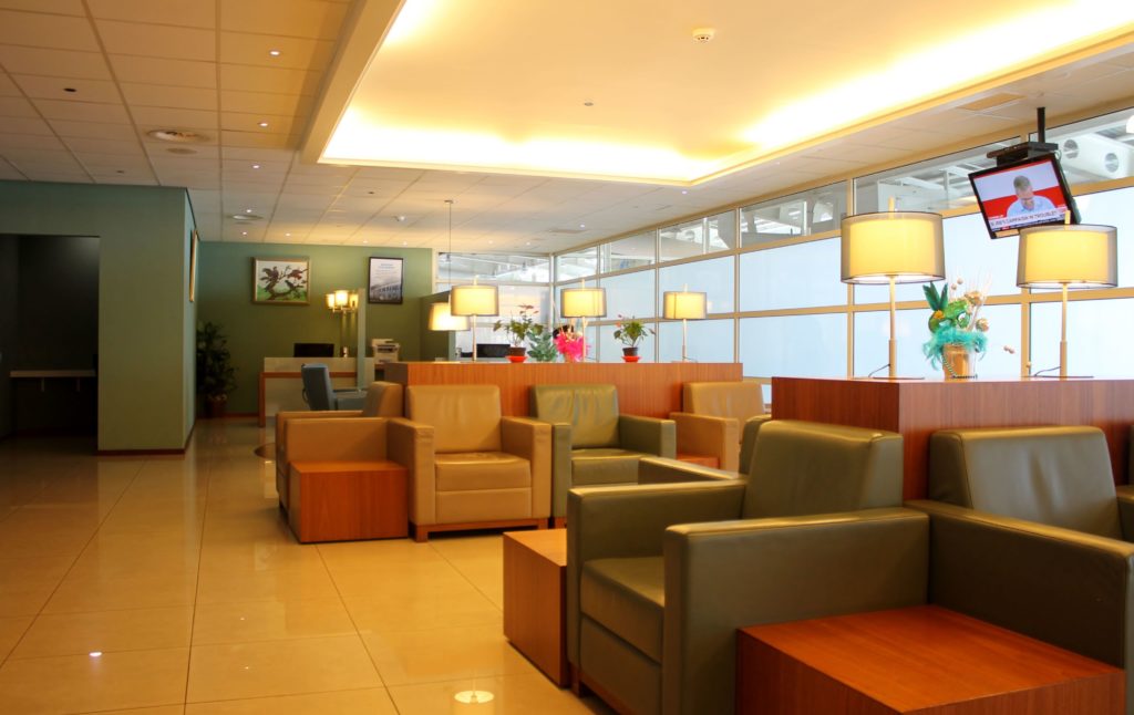 Executive Lounge, St Maarten Princess Juliana