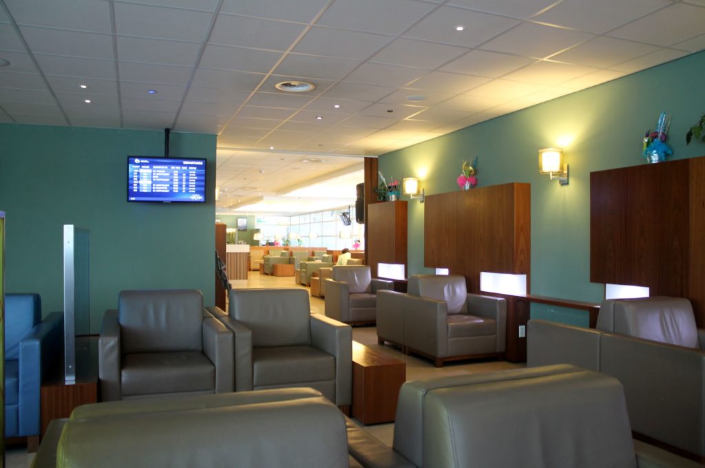 Executive Lounge, St Maarten Princess Juliana