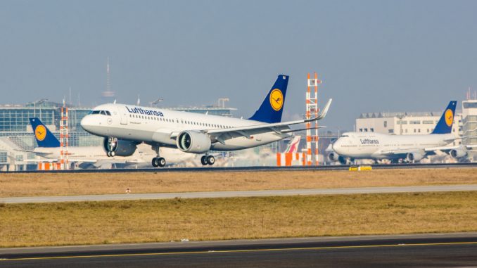 First Lufthansa Airbus A320NEO landing in Frankfurt
