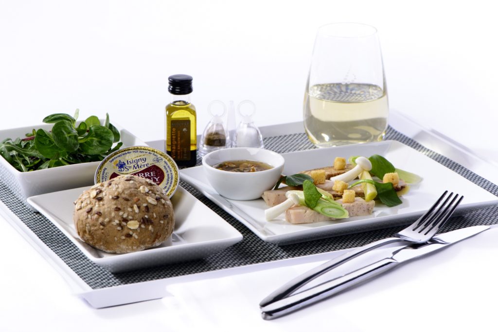 Michelin-star chef Pierre Résimont to create menus in Brussels Airlines business class