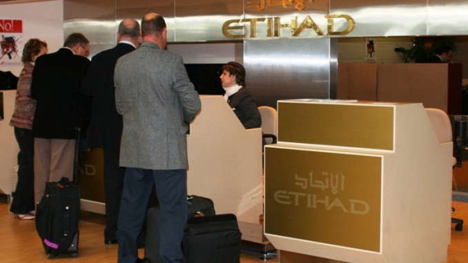 Etihad check-in at Abu Dhabi airport