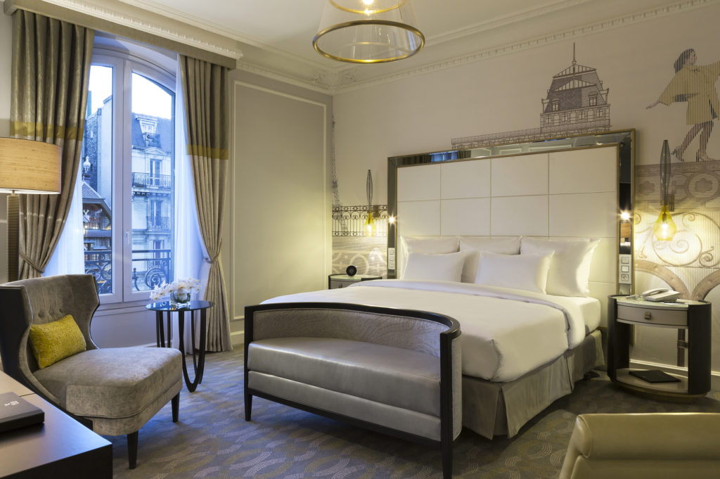 Hilton Paris Opera Hotel Deluxe guest room