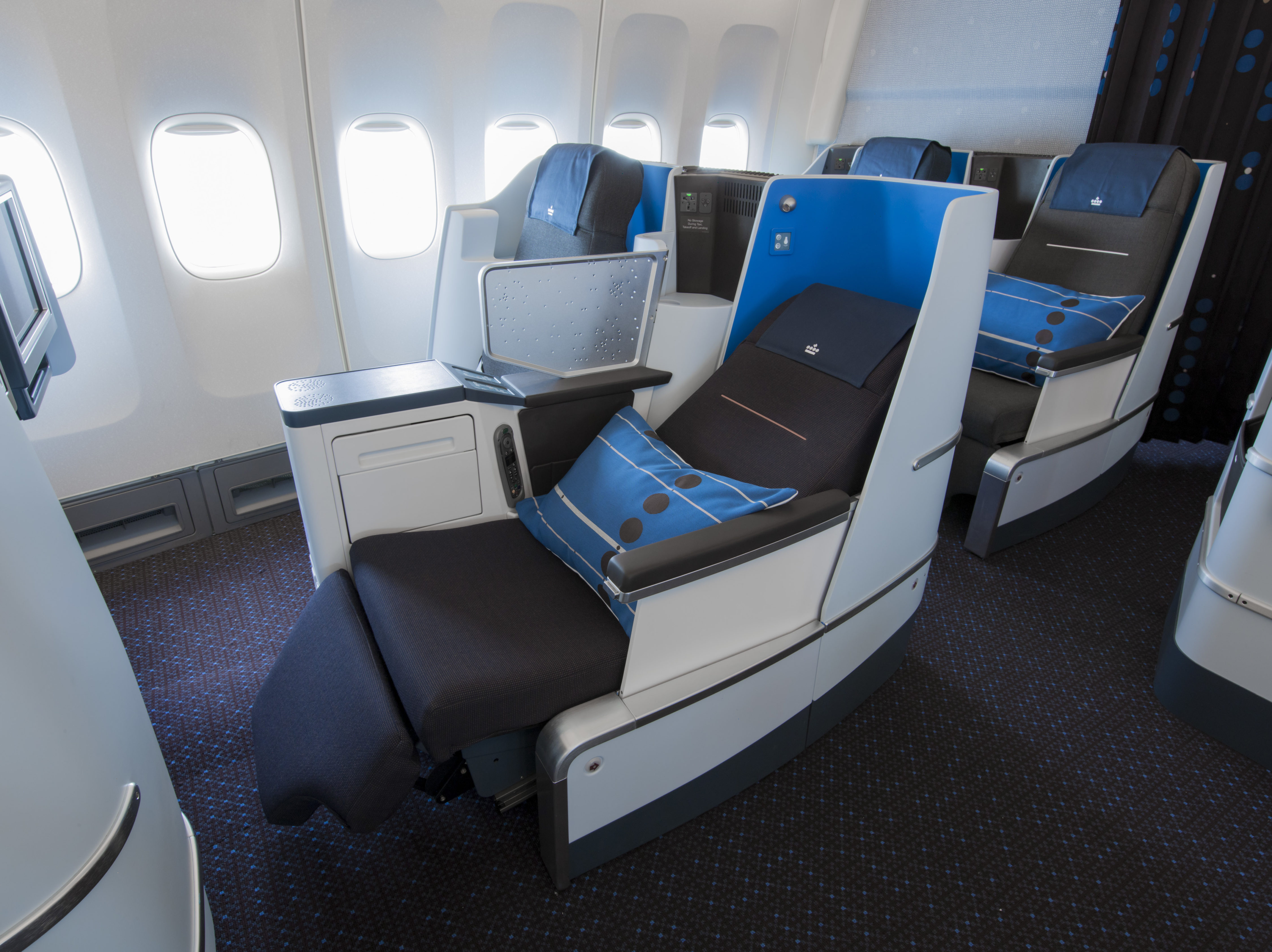 klm-completes-the-retrofit-of-the-boeing-777-200-fleet-with-new-cabin-products-morepremium