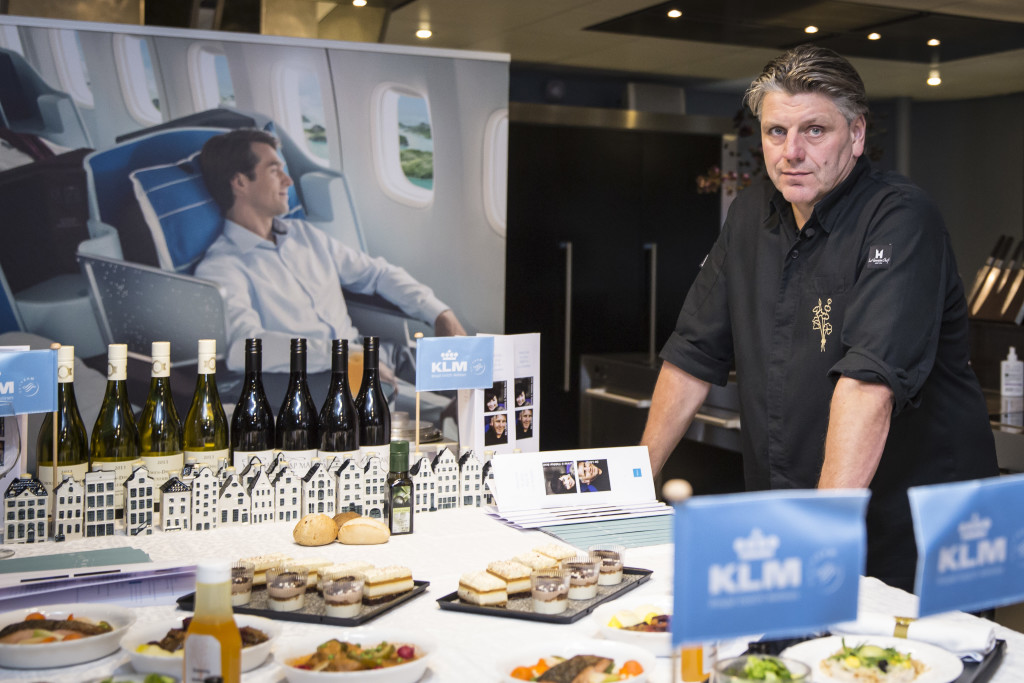 KLM renews cooperation with Dutch chef Jonnie Boer