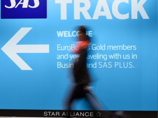 SAS Fast Track sign through security