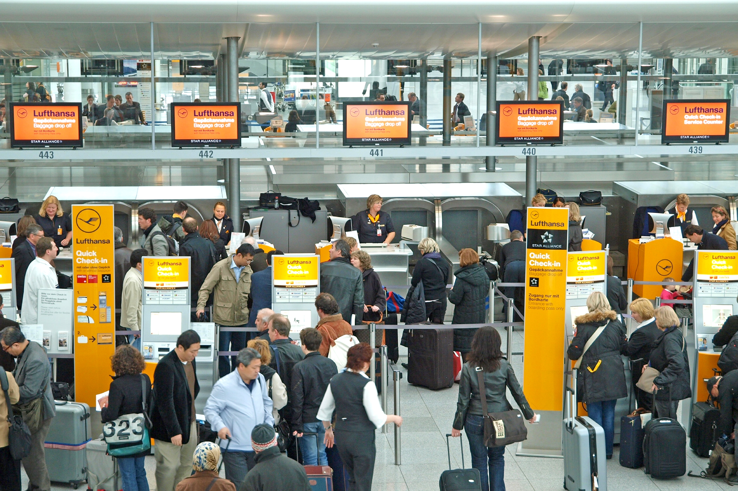 Lufthansa check-in area at Munich terminal 2