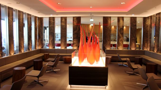 Air Canada Maple Leaf Lounge, Frankfurt seating area with fire flames