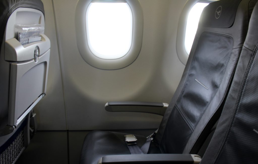 Lufthansa Business Class Stockholm-Frankfurt seat