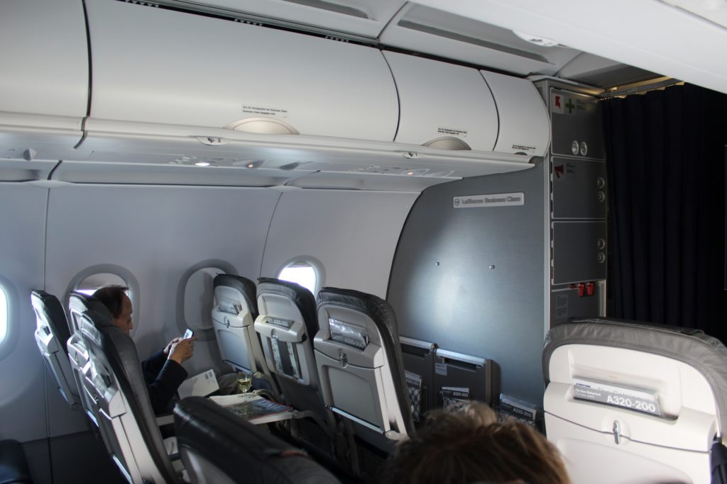 Lufthansa Business Class Stockholm-Frankfurt cabin