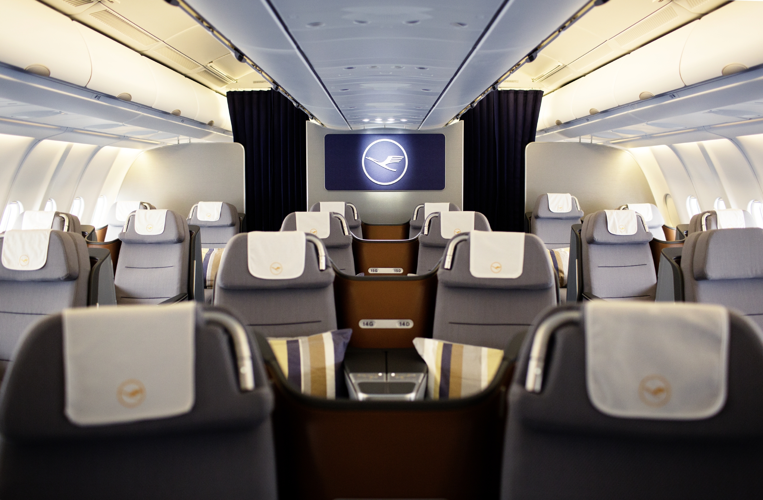 Lufthansa Premium Economy Seats A330 300.