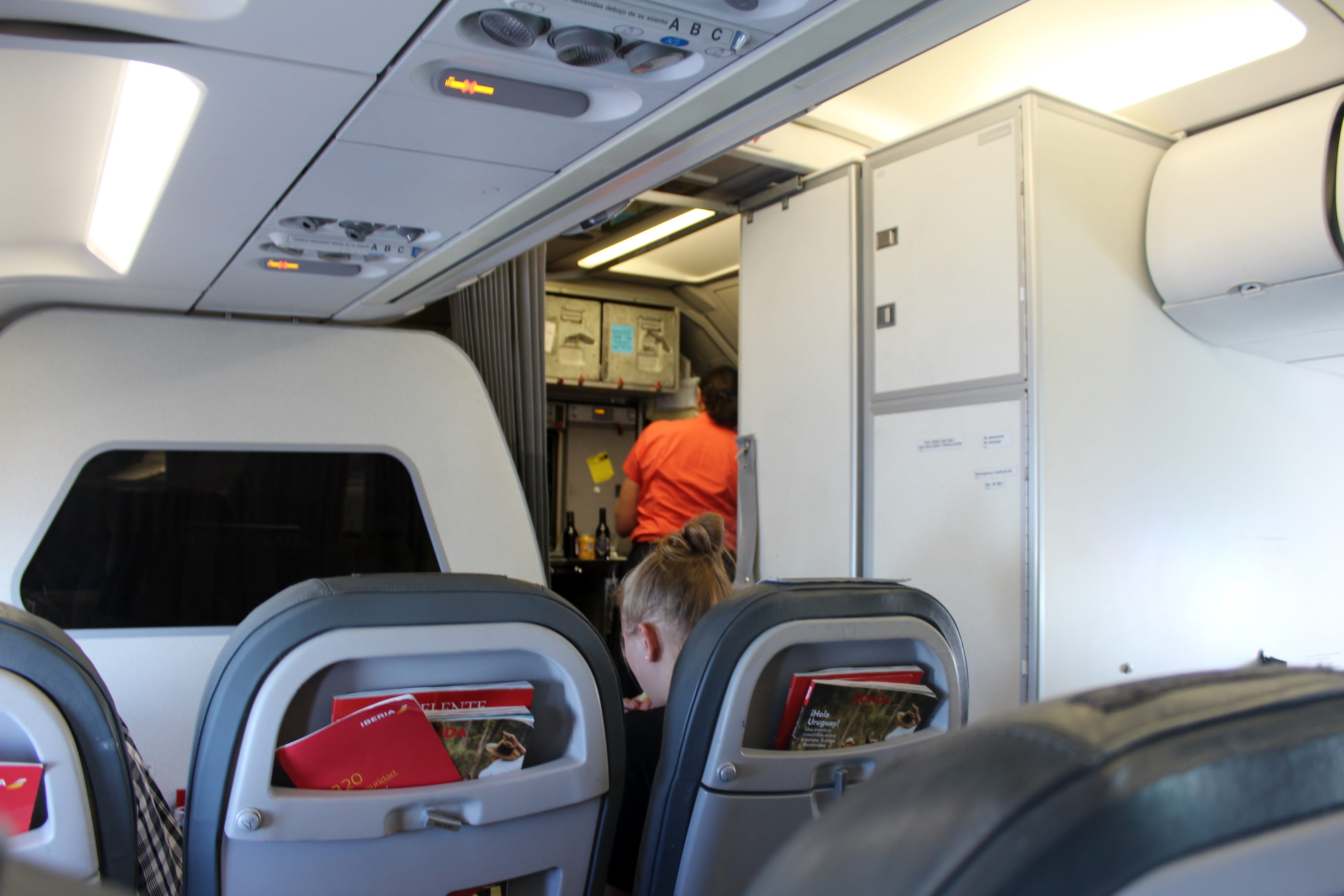 Iberia Business Class Madrid-Lisbon cabin