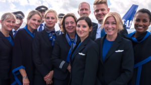 SAS employees and crew in the new uniform
