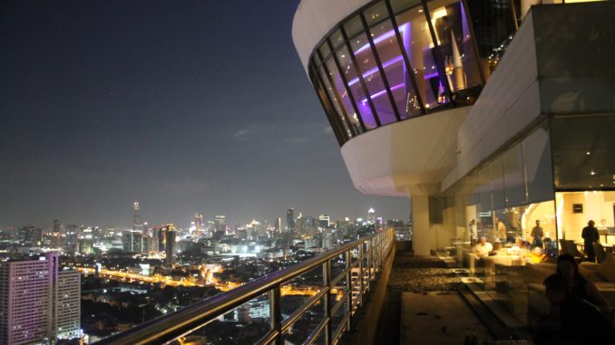 Executive Lounge at Millennium Hilton Bangkok