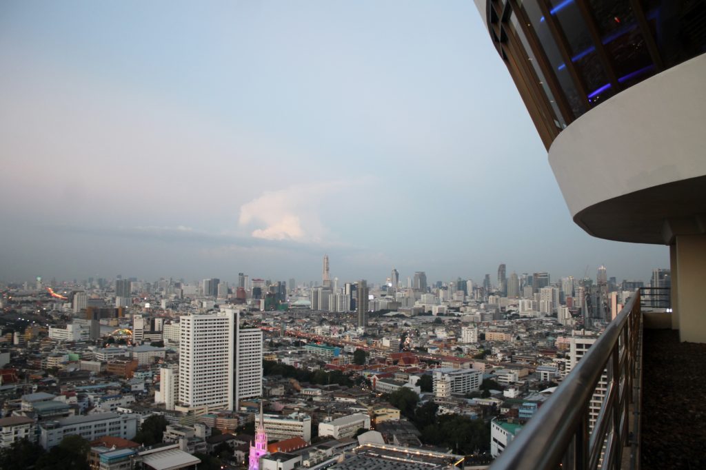 Executive Lounge at Millennium Hilton Bangkok