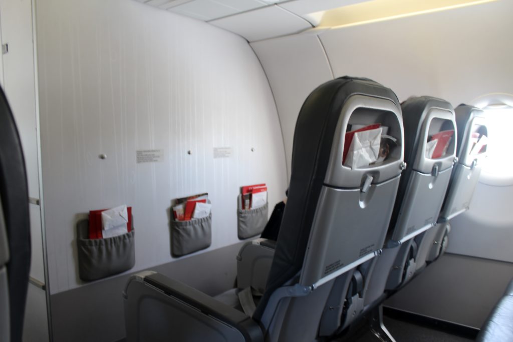 Iberia Business Class Lisbon-Madrid cabin