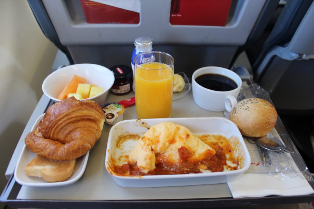 Iberia Business Class Lisbon-Madrid breakfast