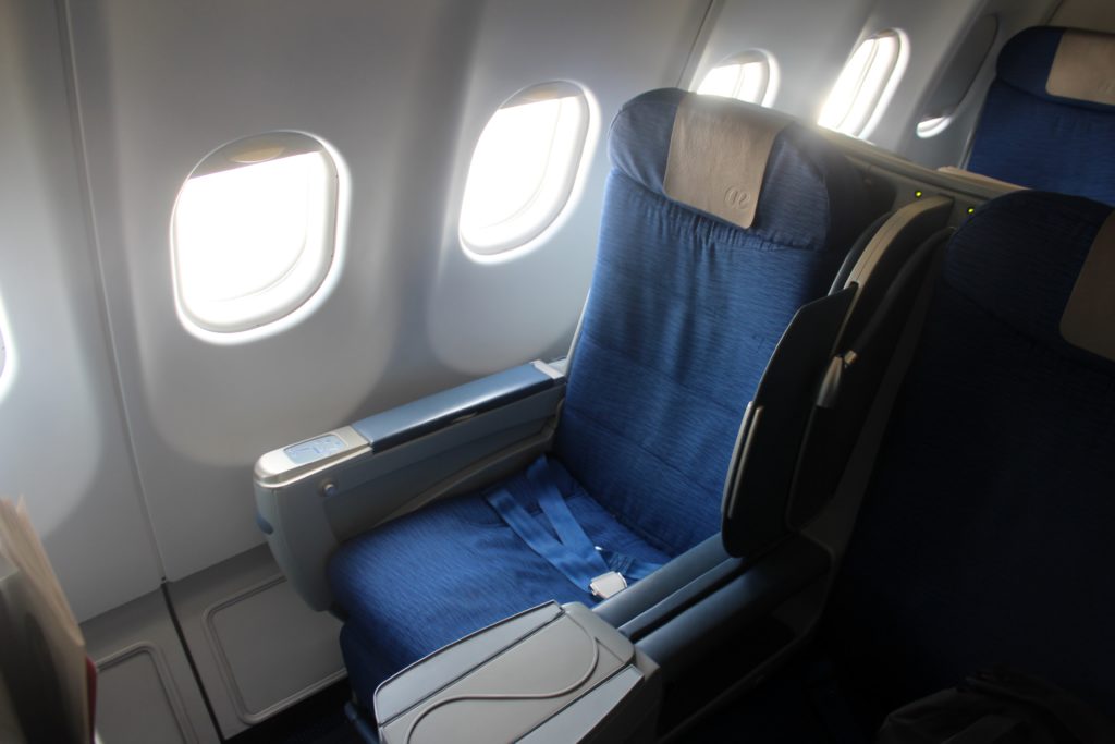 Air Europa Business Class Airbus A330 Barcelona-Madrid seat