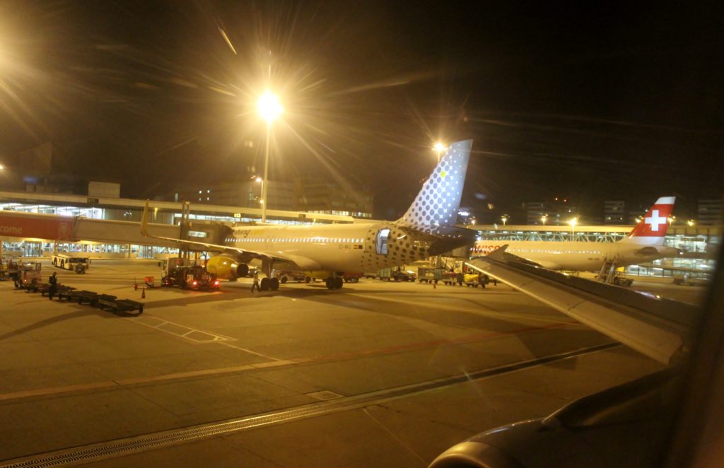 Lufthansa Business Class Amsterdam-Frankfurt apron