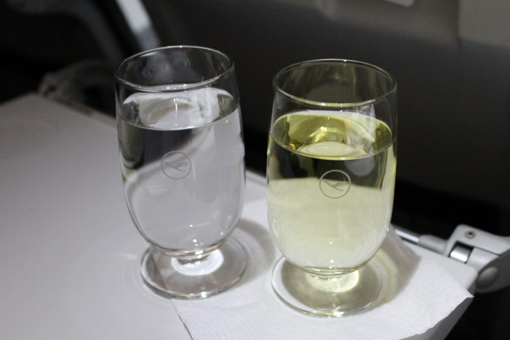 Lufthansa Business Class Amsterdam-Frankfurt wine