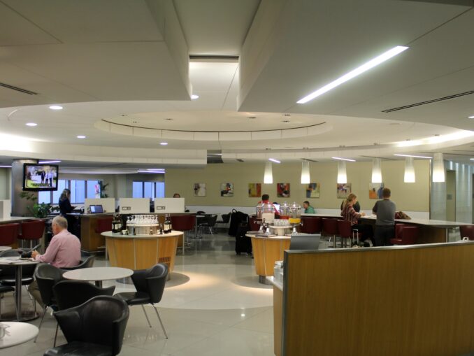 American Airlines Admirals Club, London Heathrow, Terminal 3