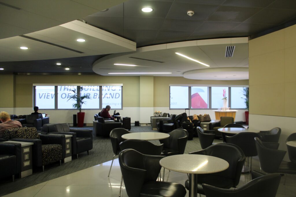 American Airlines Admirals Club, London Heathrow, Terminal 3