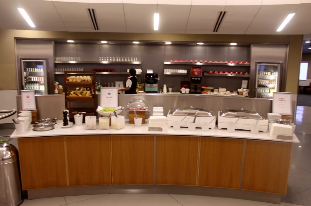 American Airlines Admirals Club, London Heathrow, Terminal 3