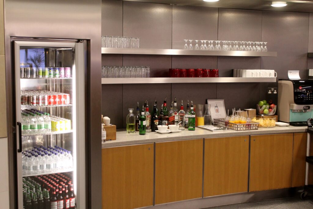 American Airlines Admirals Club, London Heathrow, Terminal 3