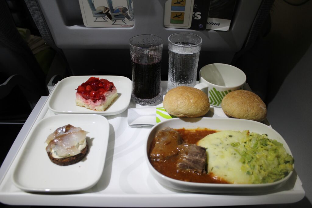 Finnair Business Class London Heathrow-Helsinki