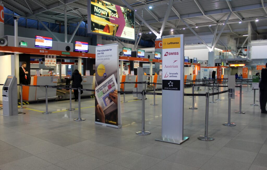 Lufthansa Group check-in at Warsaw Chopin airport