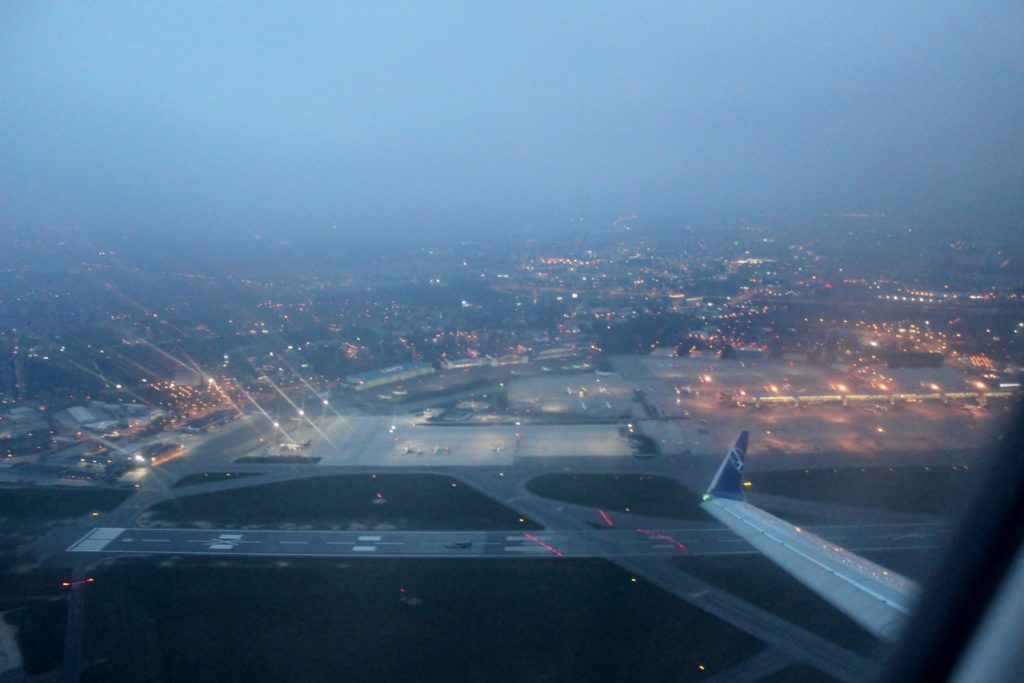 LOT Premium Economy Warsaw-Stockholm Arlanda takeoff view