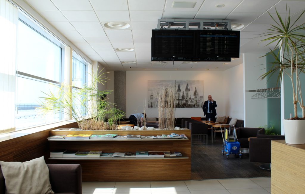 Menzies Aviation Lounge, Prague, Terminal 2 seating areas