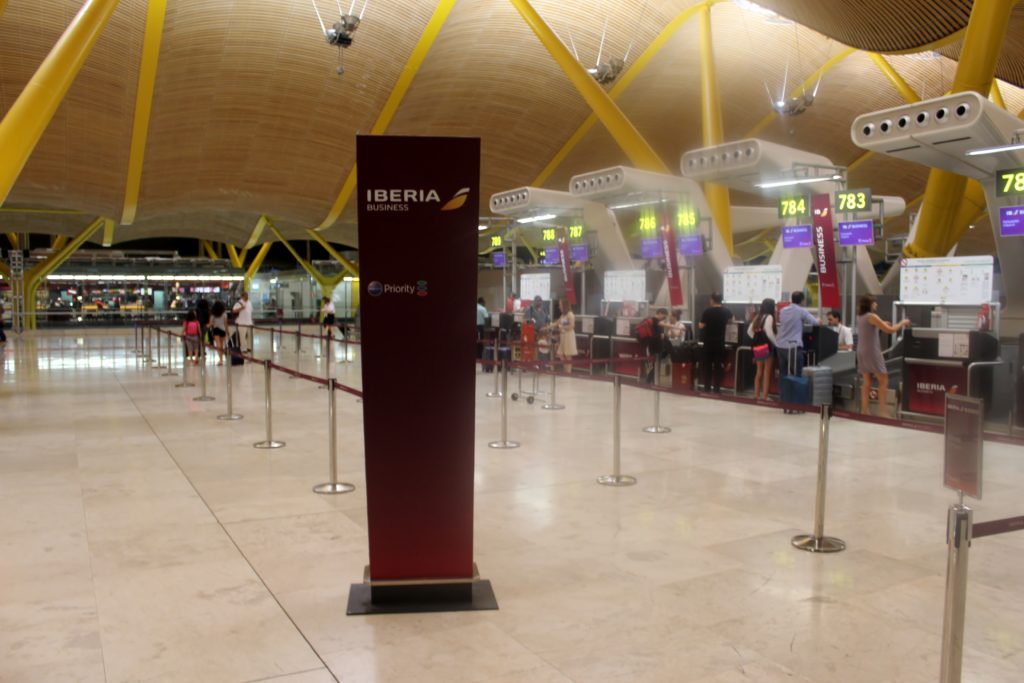 Iberia/Air Nostrum Business Class Madrid-Porto