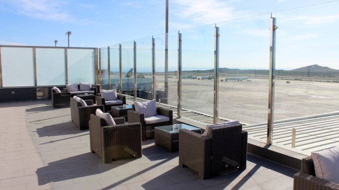 Outdoor terrace in the Sala Galdos Lounge at Las Palmas airport