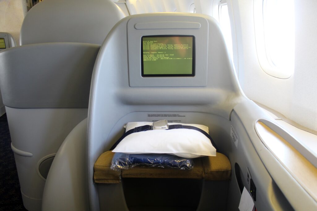 TAAG First Class Luanda-Johannesburg