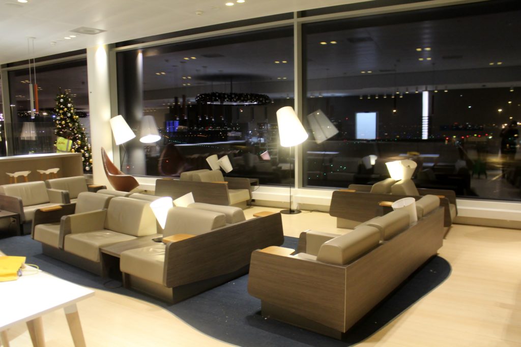 Aspire Lounge No 41 at Amsterdam Schiphol Airport