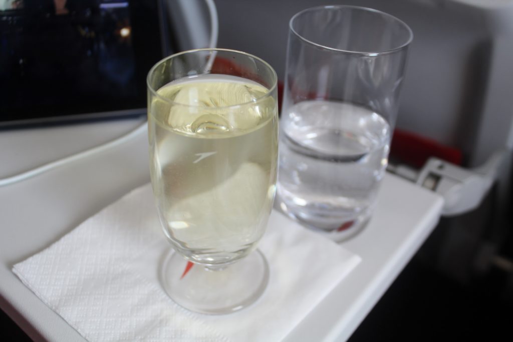 Austrian Airlines Business Class Vienna-Thessaloniki