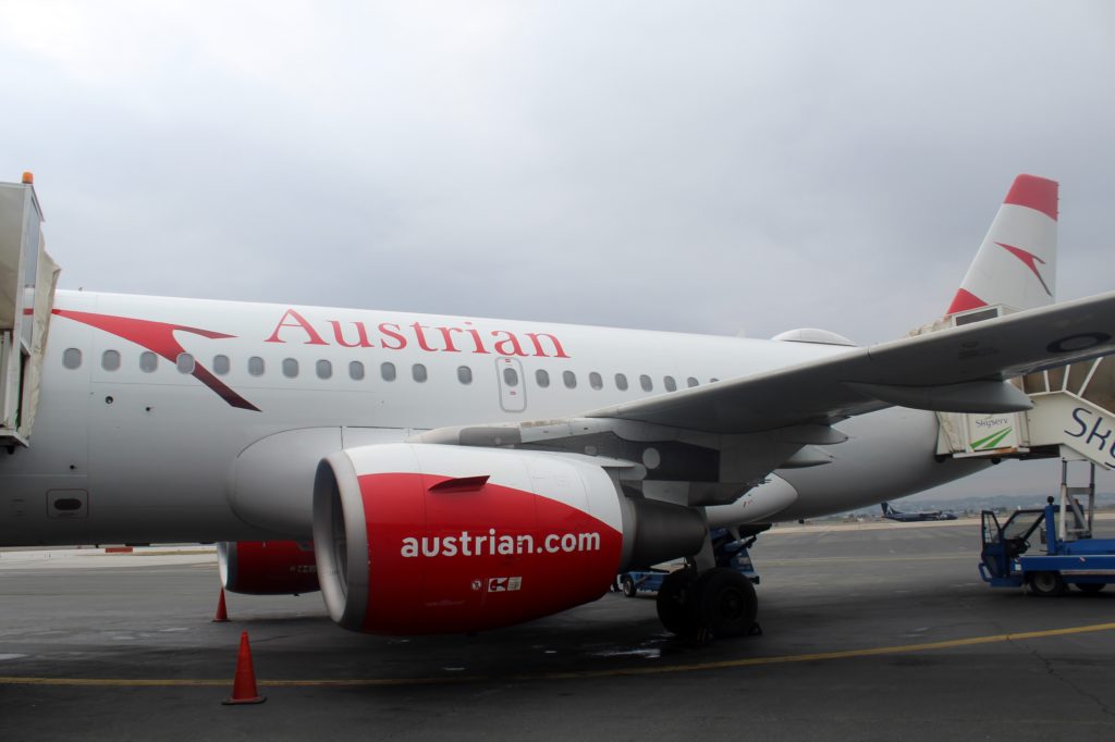 Austrian Airlines Business Class Vienna-Thessaloniki