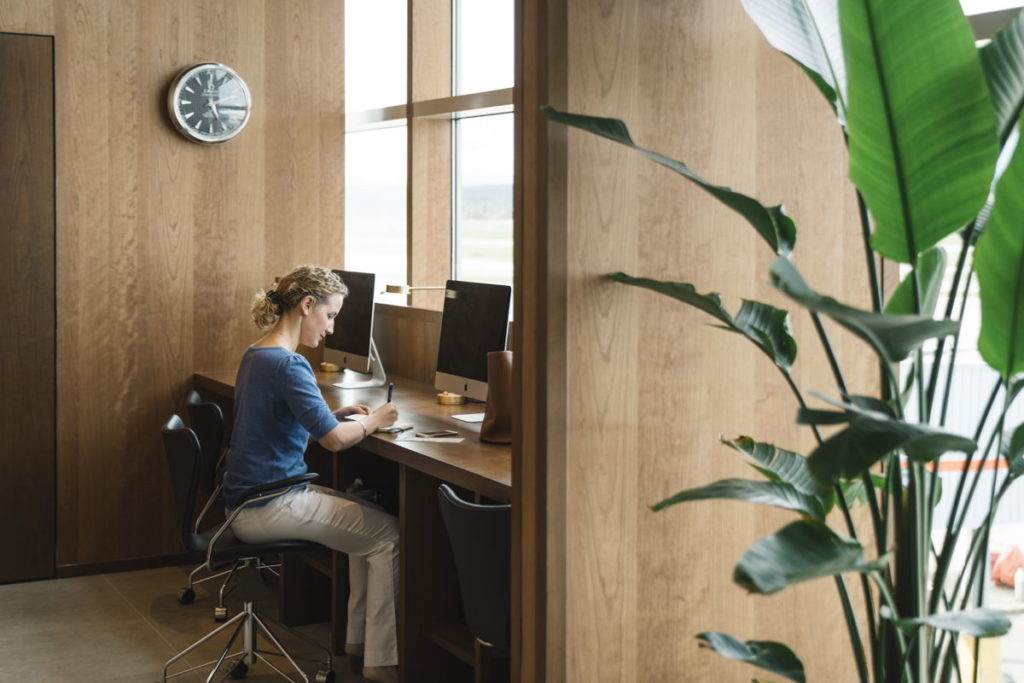 The new Cathay Pacific Lounge in Vancouver