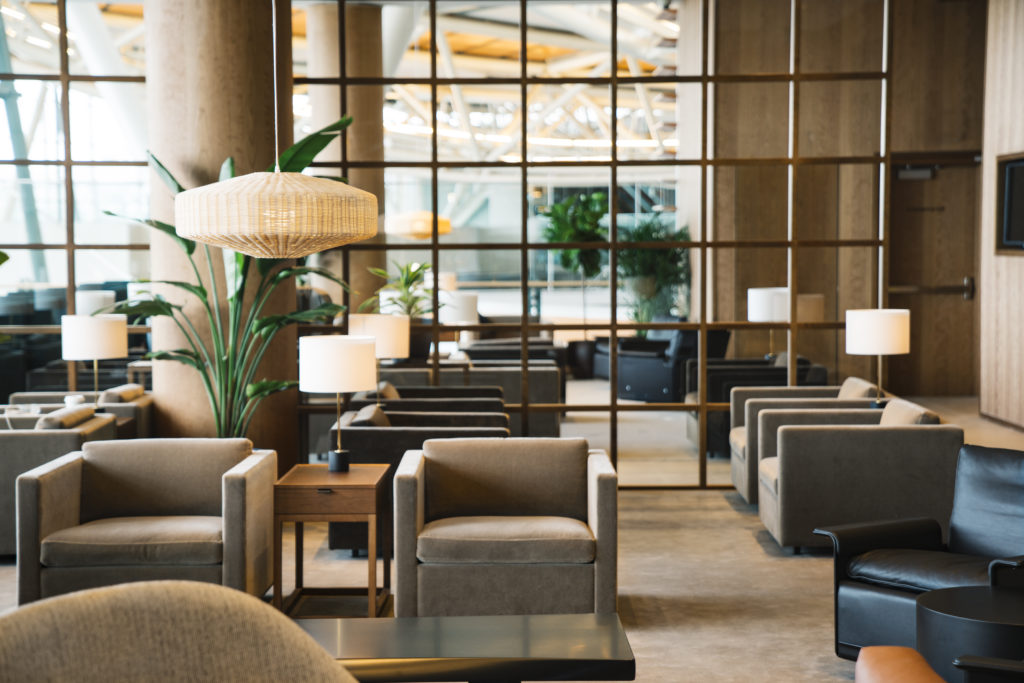 The new Cathay Pacific Lounge in Vancouver
