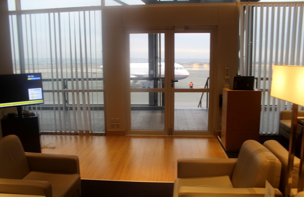 Boarding from the Aegean Airlines Lounge in Thessaloniki