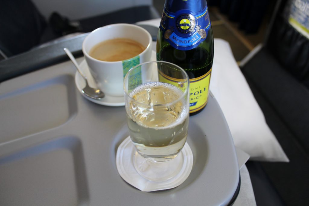 Air Baltic Business Class Riga-Milan Malpensa