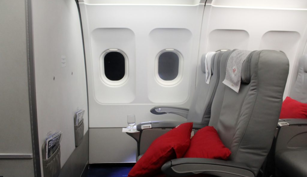 Air Serbia Business Class Frankfurt-Belgrade