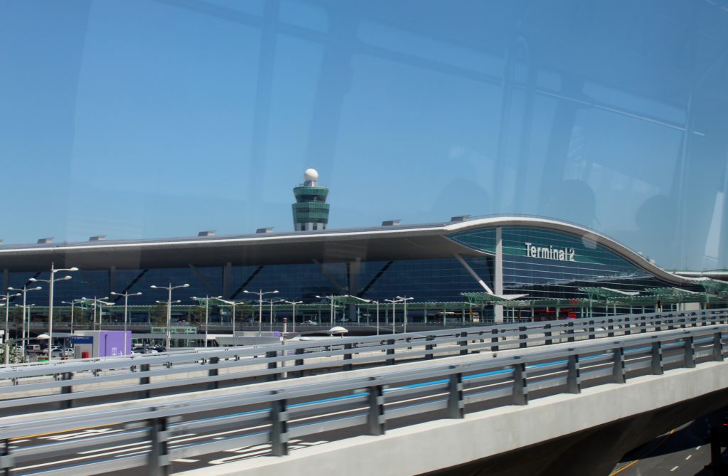 Korean Air First Class Seoul Incheon-Taipei