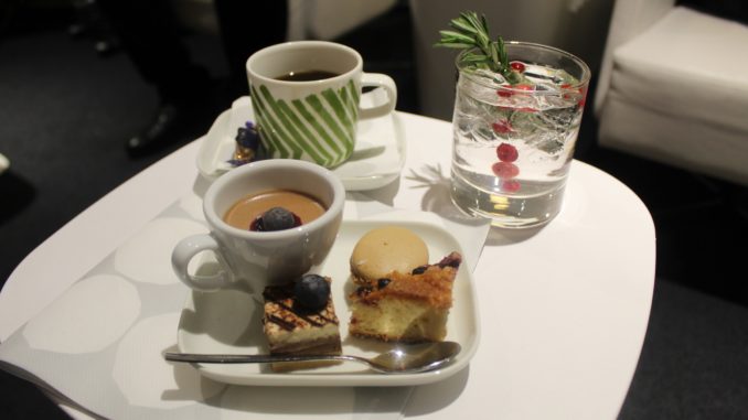 Afternoon tea in the Finnair Premium Lounge in Helsinki